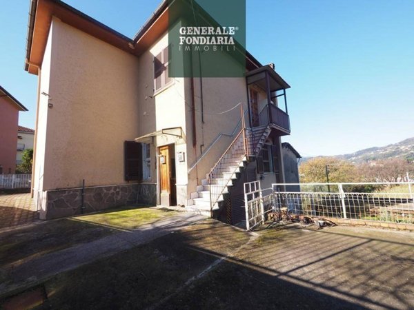 casa indipendente in vendita a La Spezia in zona San Venerio