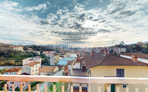 appartamento in vendita a La Spezia in zona Canaletto / Buonviaggio / Migliarina