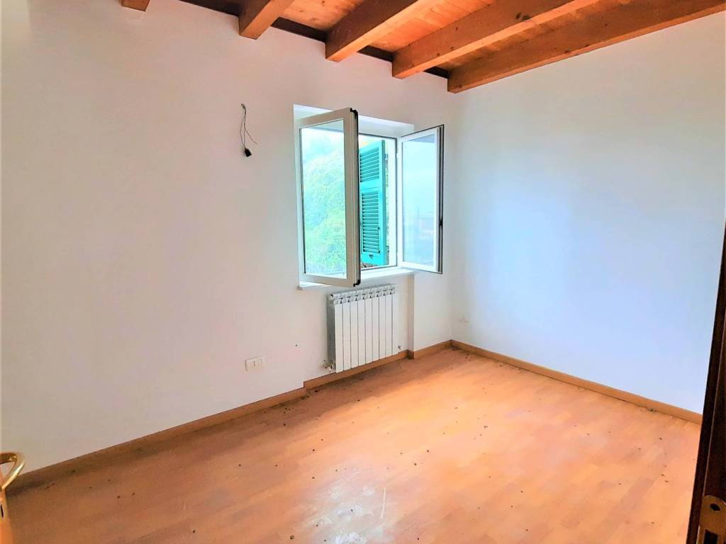 appartamento in vendita a La Spezia in zona Canaletto / Buonviaggio / Migliarina