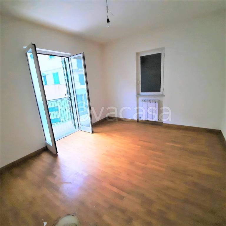 appartamento in vendita a La Spezia in zona Canaletto / Buonviaggio / Migliarina