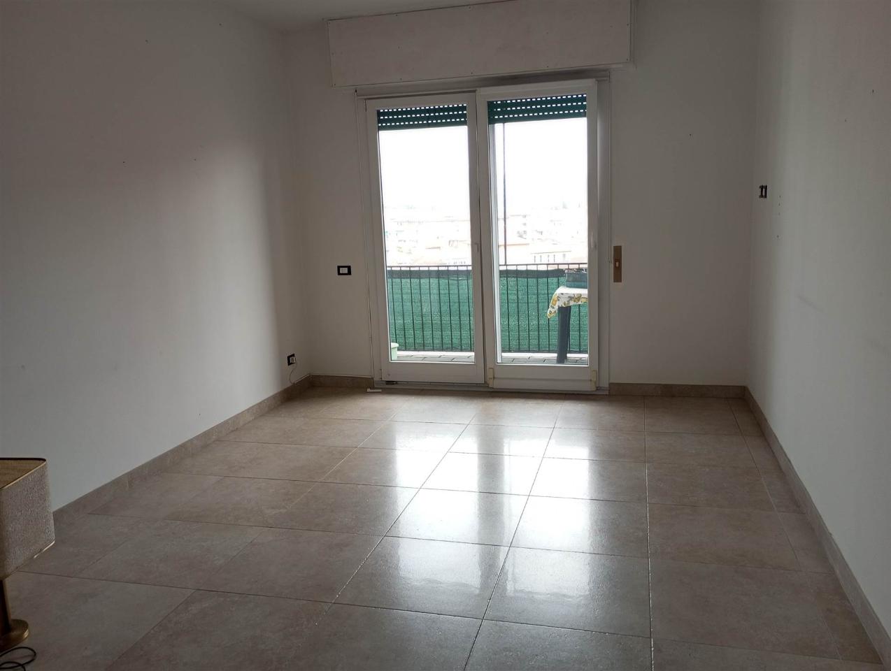 appartamento in vendita a La Spezia in zona Canaletto / Buonviaggio / Migliarina