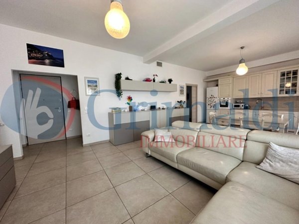 appartamento in vendita a La Spezia in zona Canaletto / Buonviaggio / Migliarina