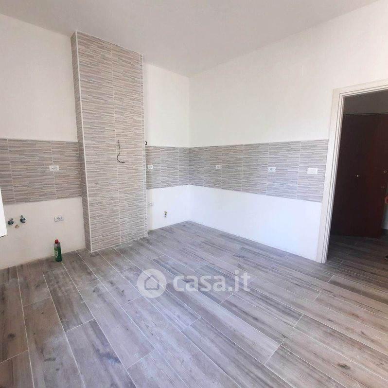 appartamento in vendita a La Spezia in zona Canaletto / Buonviaggio / Migliarina
