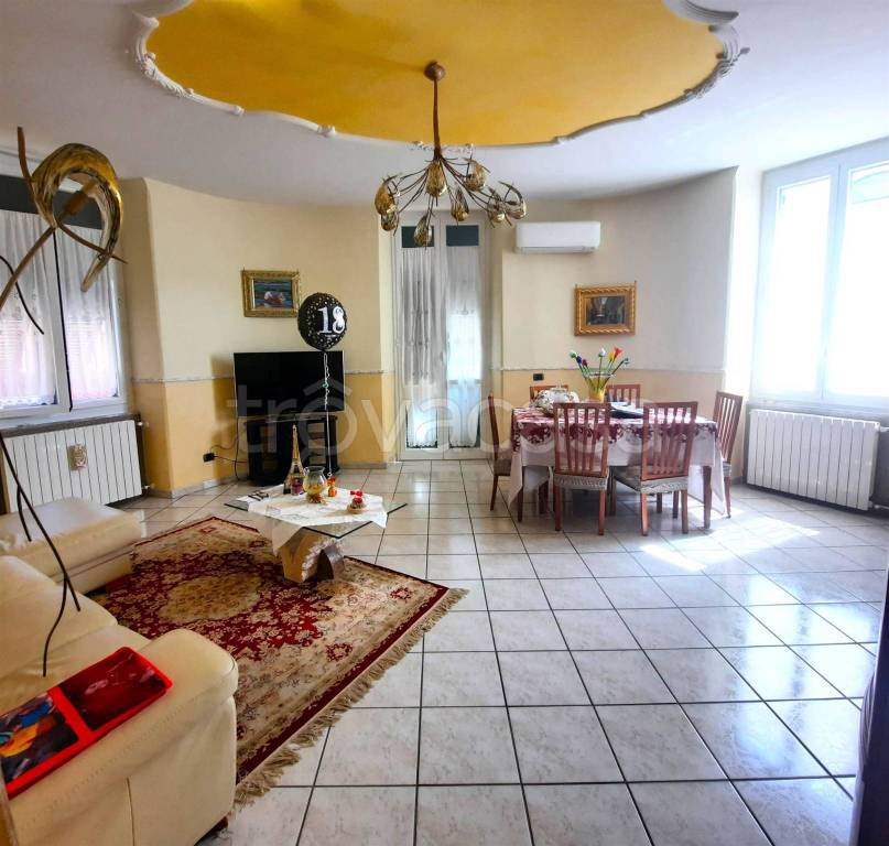 appartamento in vendita a La Spezia in zona Canaletto / Buonviaggio / Migliarina