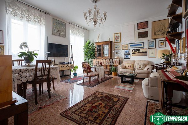 appartamento in vendita a La Spezia in zona Canaletto / Buonviaggio / Migliarina