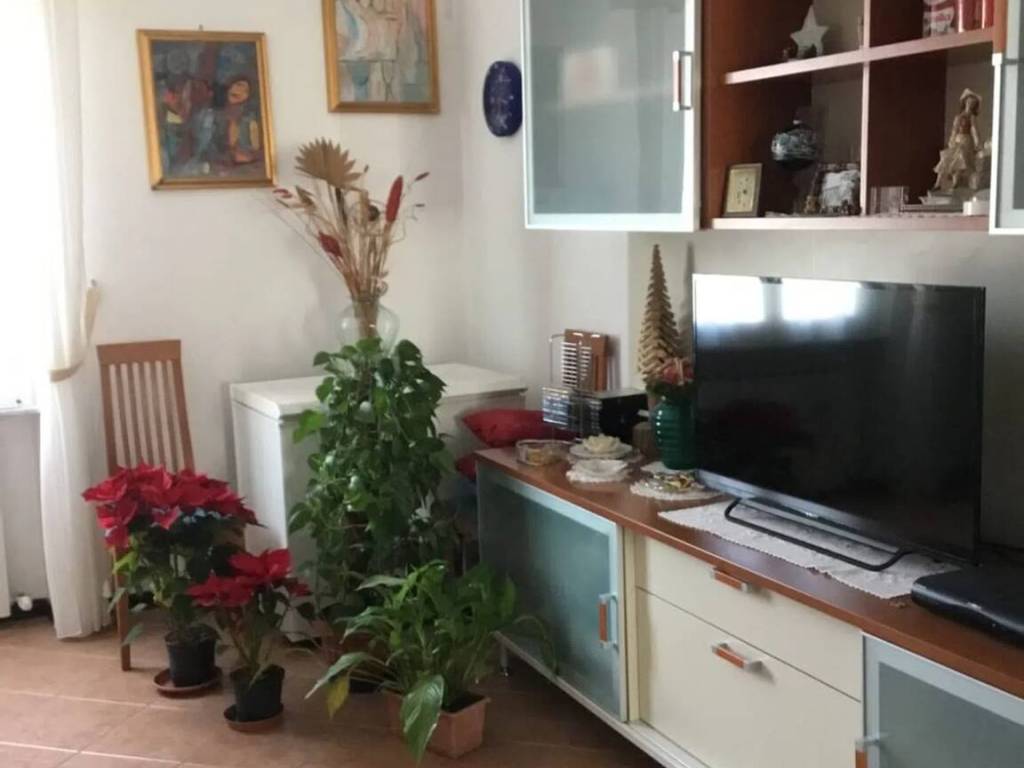 appartamento in vendita a La Spezia in zona Chiappa