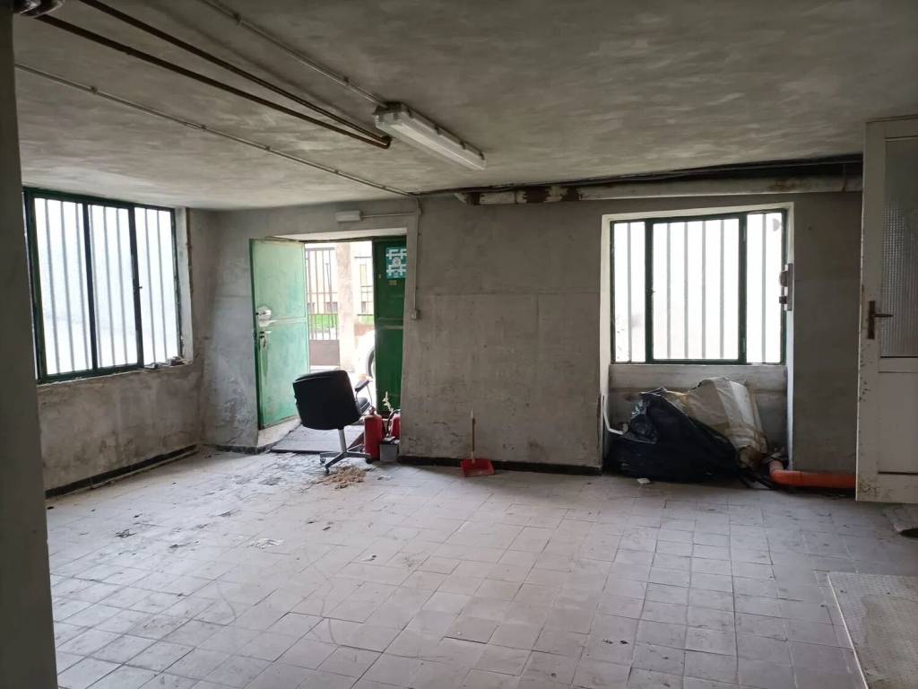 negozio in vendita a La Spezia in zona Centro Storico
