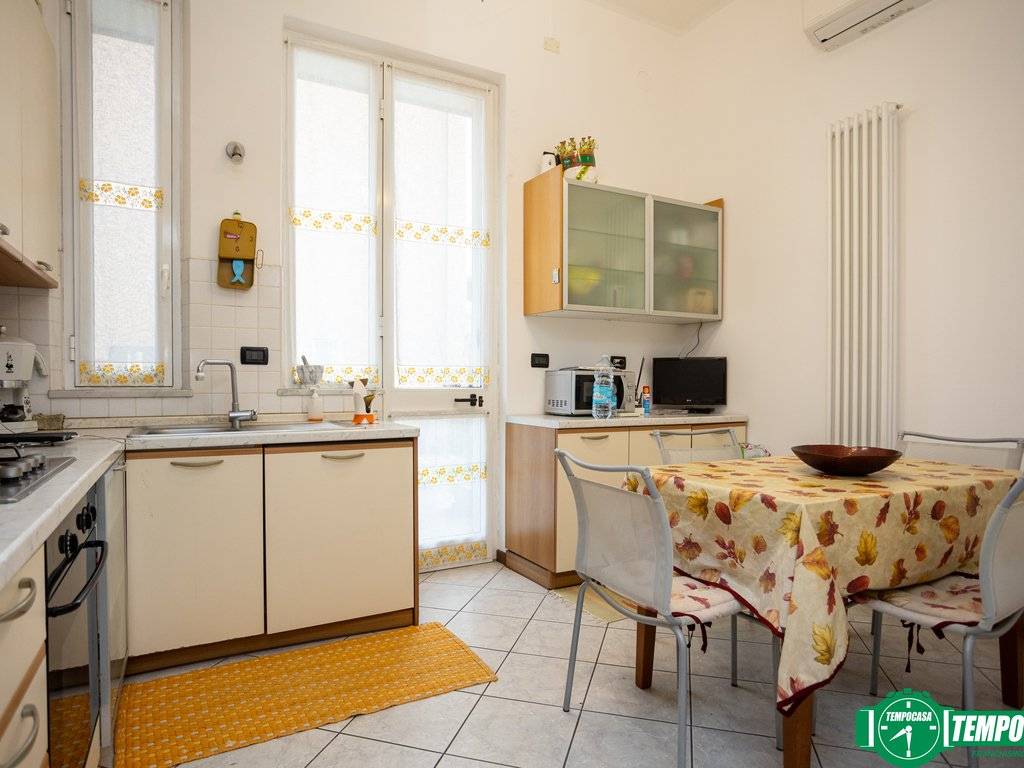 appartamento in vendita a La Spezia in zona Canaletto / Buonviaggio / Migliarina
