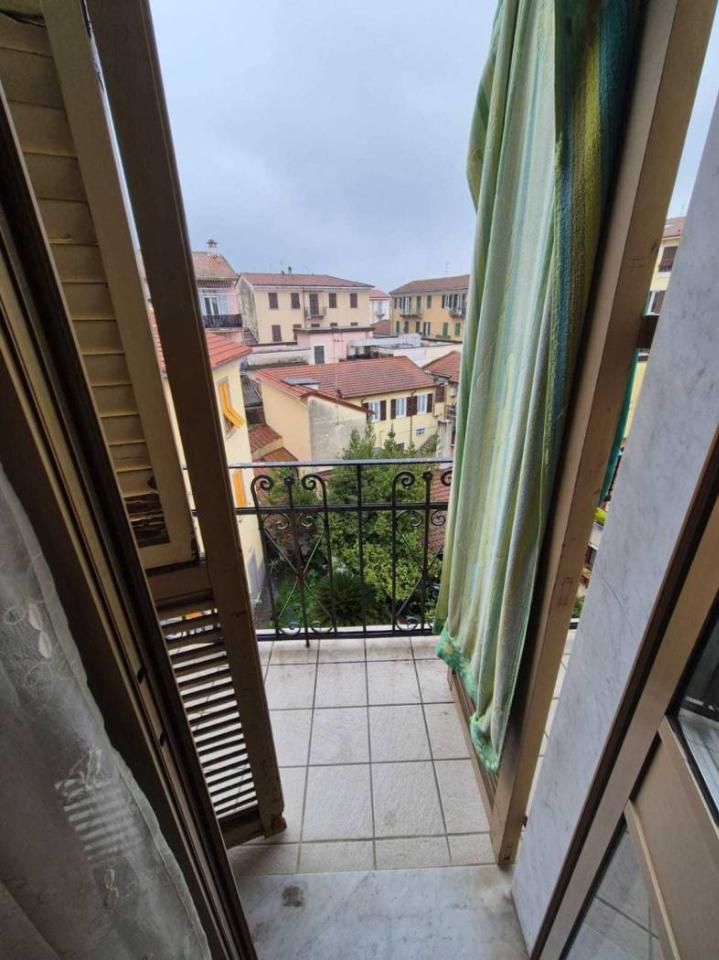 appartamento in vendita a La Spezia in zona Canaletto / Buonviaggio / Migliarina
