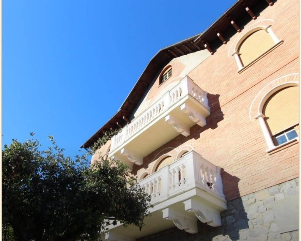 appartamento in vendita a La Spezia in zona Cadimare