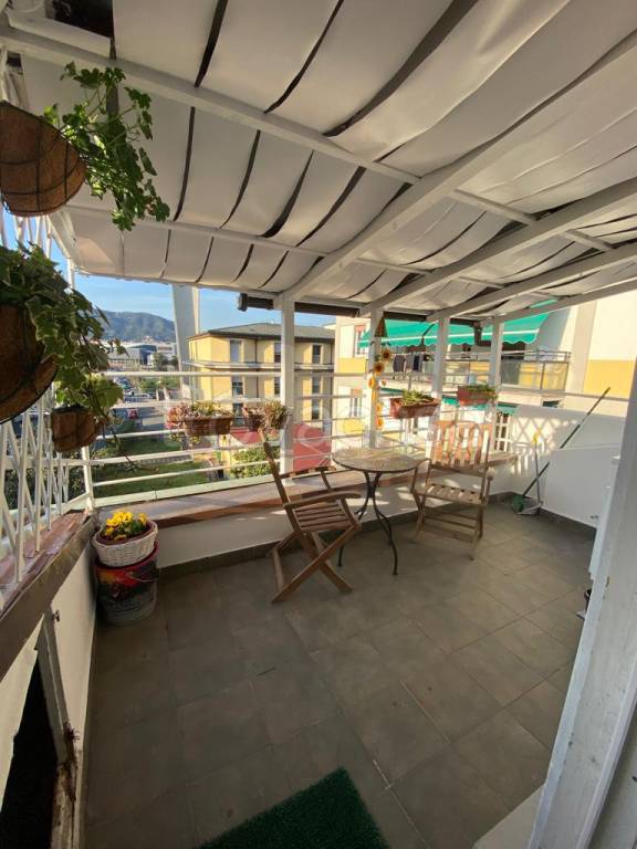 appartamento in vendita a La Spezia in zona Canaletto / Buonviaggio / Migliarina