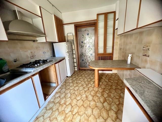 appartamento in vendita a La Spezia in zona Chiappa