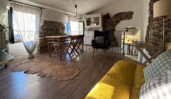 casa indipendente in vendita a La Spezia in zona Biassa