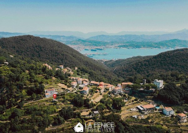 appartamento in vendita a La Spezia in zona Cadimare