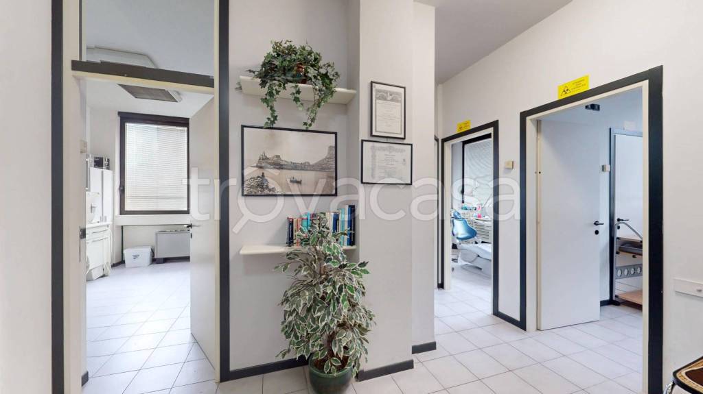 appartamento in vendita a La Spezia in zona Canaletto / Buonviaggio / Migliarina