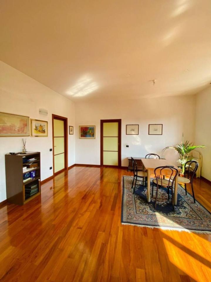 appartamento in vendita a La Spezia in zona Canaletto / Buonviaggio / Migliarina
