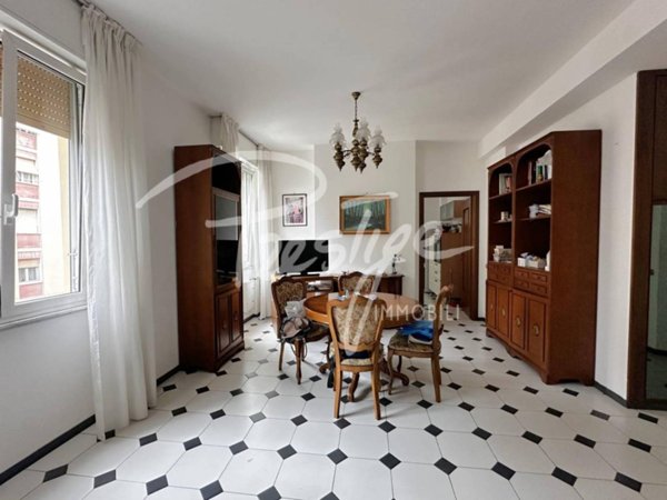 appartamento in vendita a La Spezia in zona Canaletto / Buonviaggio / Migliarina
