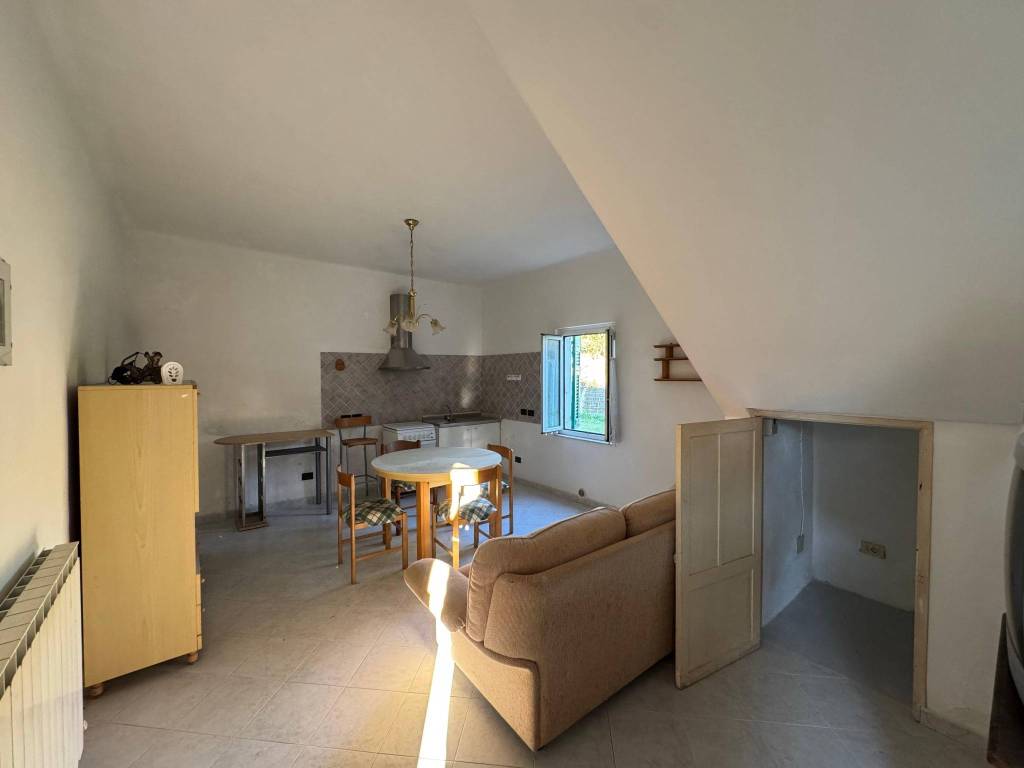 casa indipendente in vendita a La Spezia