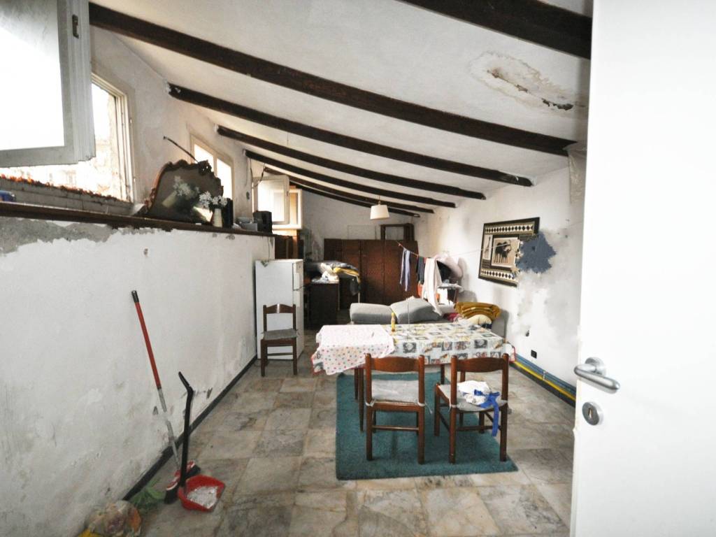 appartamento in vendita a La Spezia in zona Canaletto / Buonviaggio / Migliarina