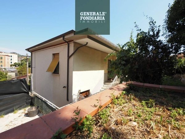 casa indipendente in vendita a La Spezia