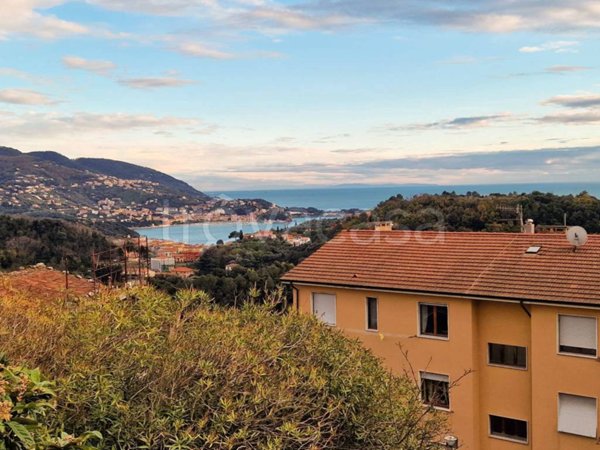 appartamento in vendita a La Spezia in zona Pitelli