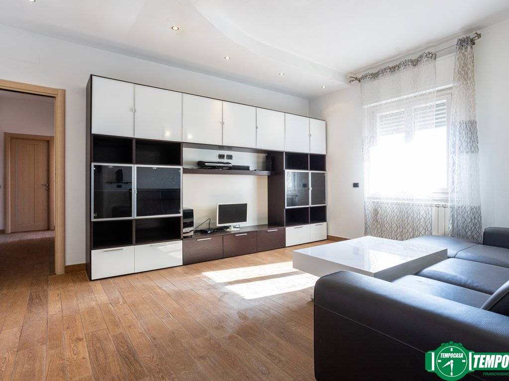 appartamento in vendita a La Spezia in zona Canaletto / Buonviaggio / Migliarina