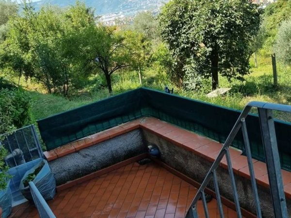 casa indipendente in vendita a La Spezia in zona San Venerio