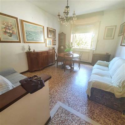 appartamento in vendita a La Spezia in zona Canaletto / Buonviaggio / Migliarina
