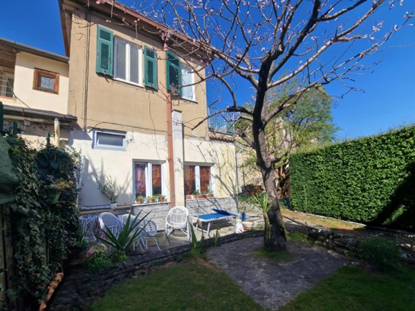 appartamento in vendita a La Spezia in zona Montepertico