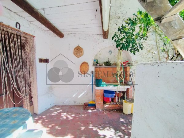 casa indipendente a La Spezia in zona Canaletto / Buonviaggio / Migliarina