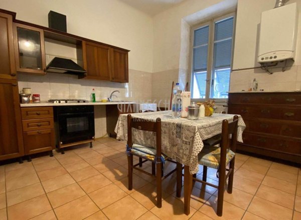 appartamento in vendita a La Spezia in zona Canaletto / Buonviaggio / Migliarina