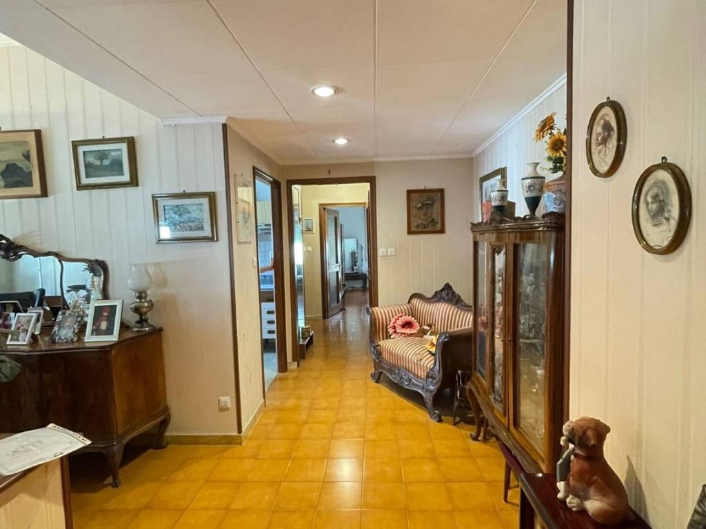 appartamento in vendita a La Spezia in zona Canaletto / Buonviaggio / Migliarina
