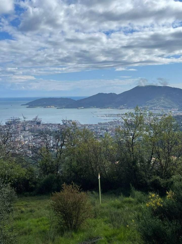 appartamento in vendita a La Spezia in zona Canaletto / Buonviaggio / Migliarina