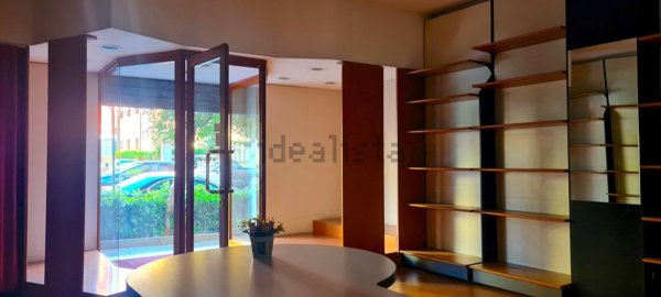 locale di sgombero in vendita a La Spezia