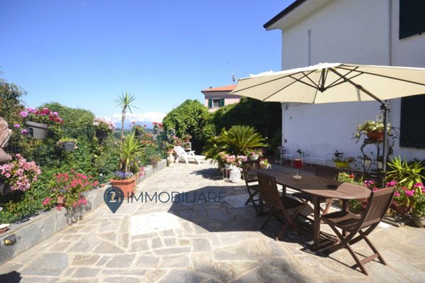 casa indipendente in vendita a La Spezia in zona La Foce / Sant'Anna