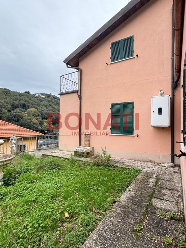 casa indipendente in vendita a La Spezia in zona Ruffino