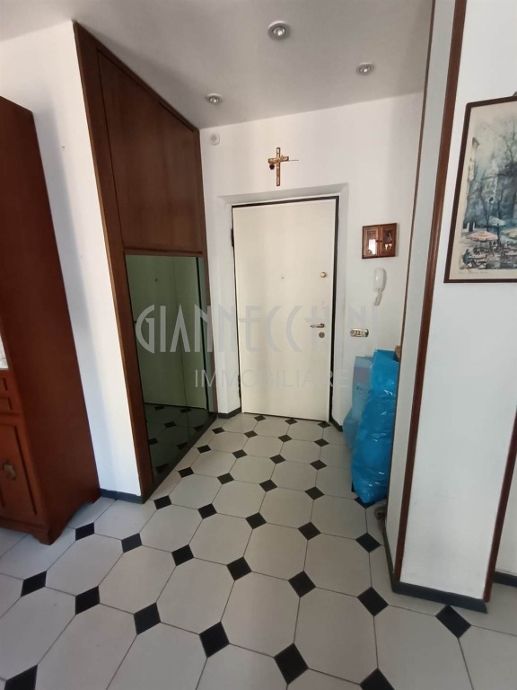 appartamento in vendita a La Spezia in zona Canaletto / Buonviaggio / Migliarina