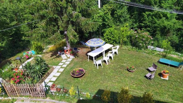 casa indipendente in vendita a La Spezia in zona La Foce / Sant'Anna