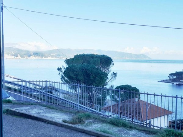 appartamento in vendita a La Spezia in zona Centro Storico