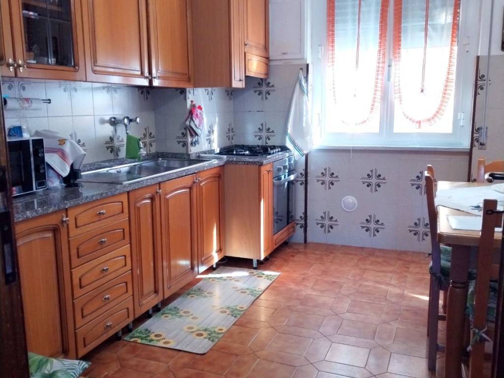appartamento in vendita a La Spezia in zona La Foce / Sant'Anna