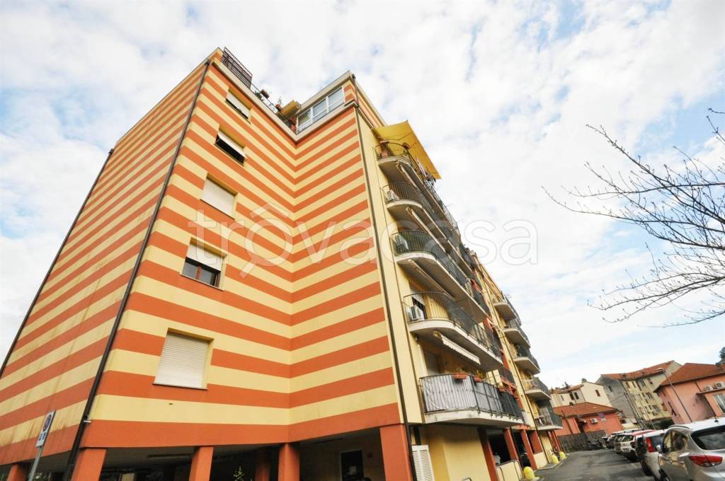 appartamento in vendita a La Spezia in zona Chiappa