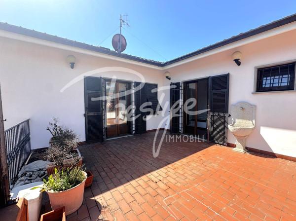 casa indipendente a La Spezia in zona Canaletto / Buonviaggio / Migliarina