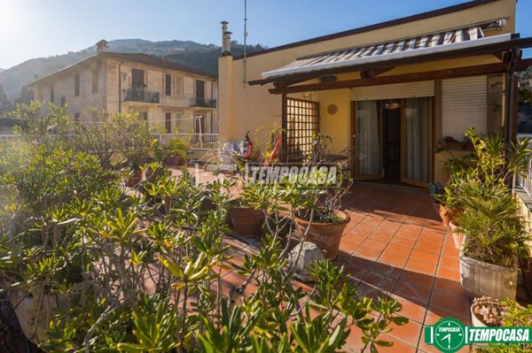 appartamento in vendita a La Spezia in zona Campiglia