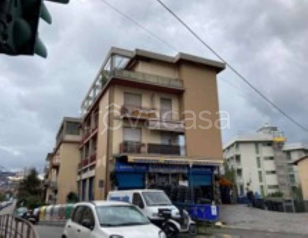 locale commerciale a La Spezia in zona Canaletto / Buonviaggio / Migliarina
