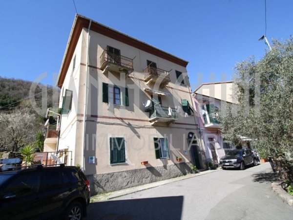 appartamento in vendita a La Spezia in zona Marola