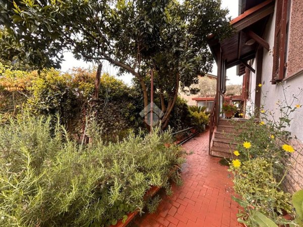 casa indipendente in vendita a La Spezia