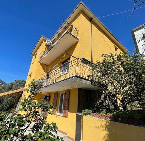appartamento in vendita a La Spezia in zona Centro Storico
