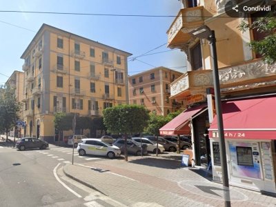 ufficio in vendita a La Spezia in zona Centro Storico