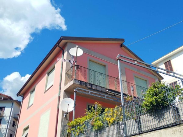 appartamento in vendita a La Spezia in zona Canaletto / Buonviaggio / Migliarina