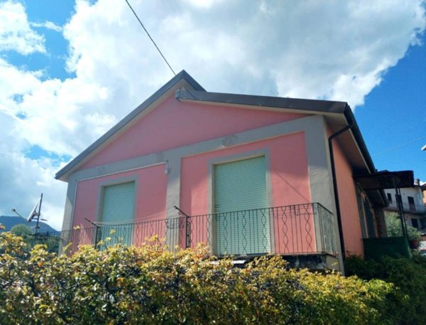 appartamento in vendita a La Spezia in zona Canaletto / Buonviaggio / Migliarina